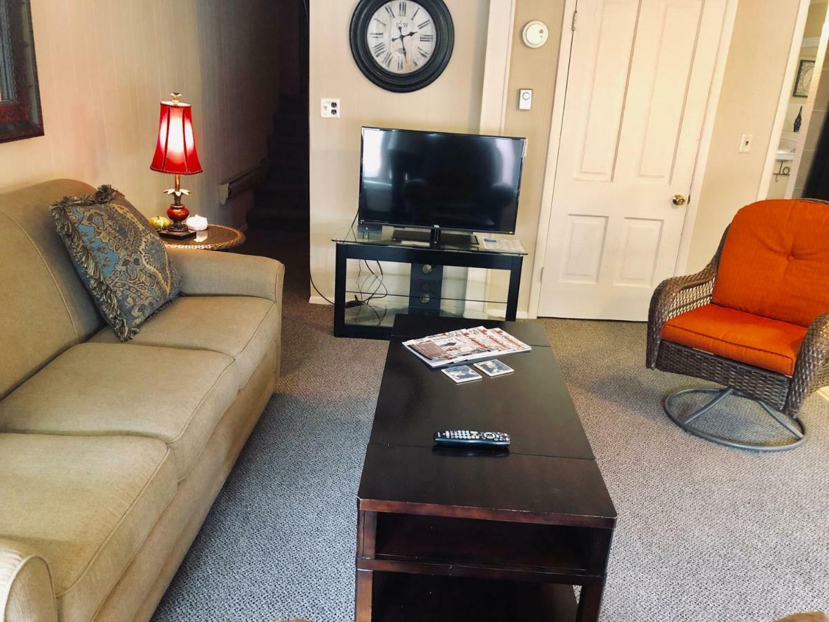 Galena Penthouse Overlooking Main Street With Free Off Street Parking Екстериор снимка